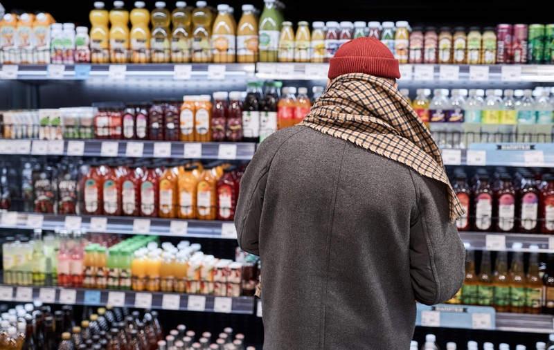 Prea bătrân pentru a-ți găsi un prieten în hipermarket