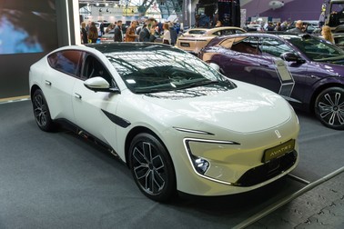 Mașina de lux Avatr 12 produsă de constructorul chinez de stat Changan. Foto: Shutterstock