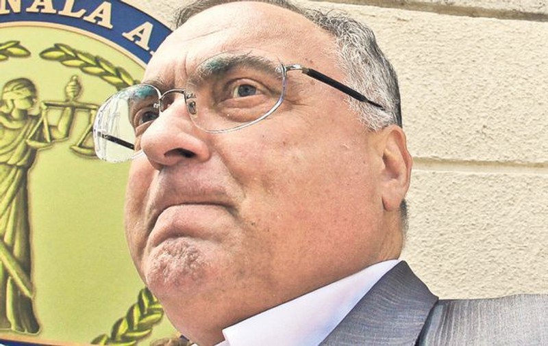 Dan Adamescu s-a predat! Omul de afaceri a fost condamnat la patru ani şi patru luni de închisoare cu executare
