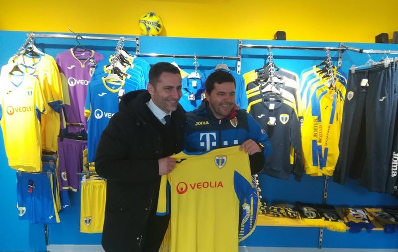 Naționala României s-a antrenat la Ploiești. 26 de jucători sub comanda selecționerului Cosmin Contra. ”Guriță”: ”Să mor eu, abia aștept Petrolul în Liga I” / VIDEO