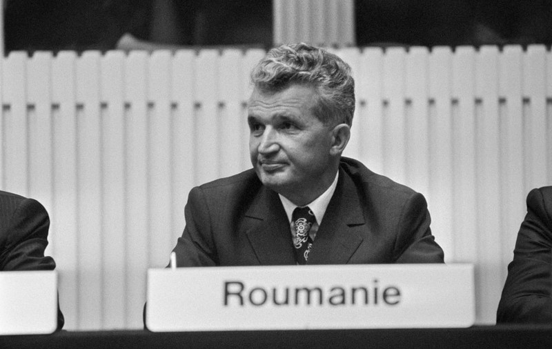 România a recuperat 305 milioane de dolari din banii dați de Nicolae Ceaușescu împrumut în Irak și Mozambic. Ce sumă a rămas de recuperat