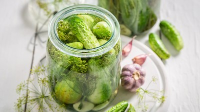 Castraveți murați în oțet - rețete pentru iarnă