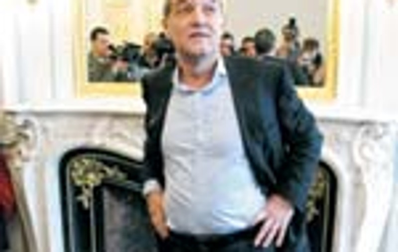 'Nu apas butoanele, doar le ating putin'