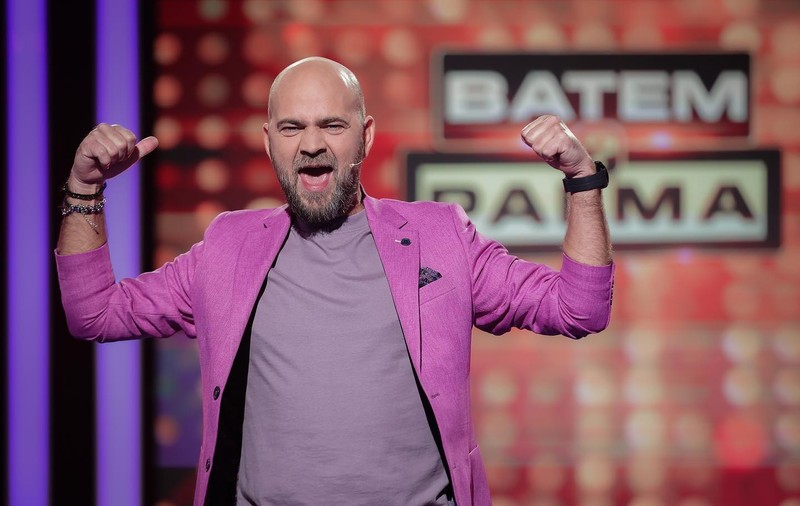 Ce se întâmplă în prima ediție „Batem palma?”, emisiunea lui Cosmin Seleși de la PRO TV. E difuzată în locul show-ului „Ce spun românii”