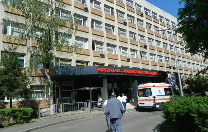 Anchetă la Spitalul Județean Satu Mare, după ce un pacient internat la secția de Psihiatrie, a fost găsit spânzurat în toaletă