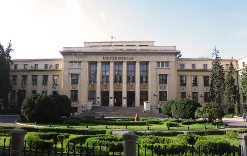 Studenții care au fraudat examenele de la Facultatea de Drept au fost exmatriculați