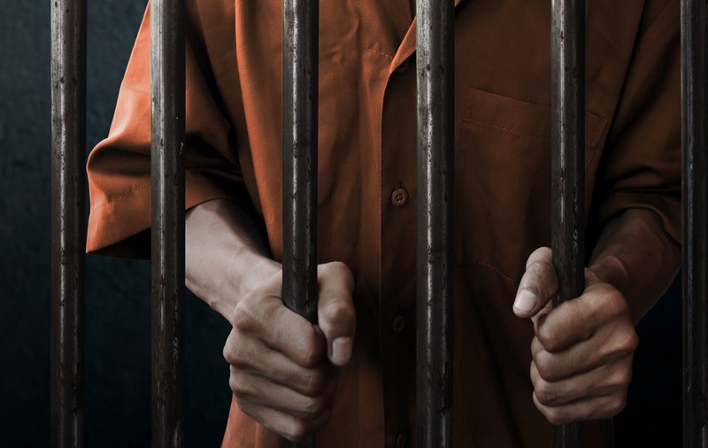 Pedepsele primite de un tată și fiica sa într-un caz de incest care a scos în stradă oamenii dintr-o localitate din Satu Mare