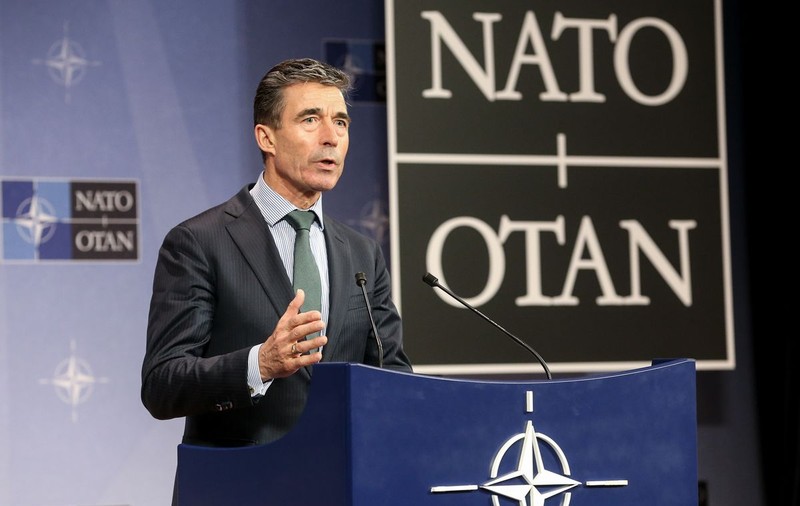Secretarul general al NATO: "O intervenţie a Rusiei în Ucraina ar fi o 'eroare ISTORICĂ'"