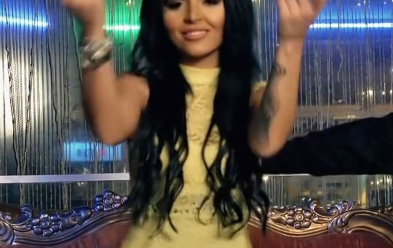 EXCLUSIV/ Până și Andreea însăși o să rămână mască! Cum a ajuns Mantea într-un videoclip de... manea