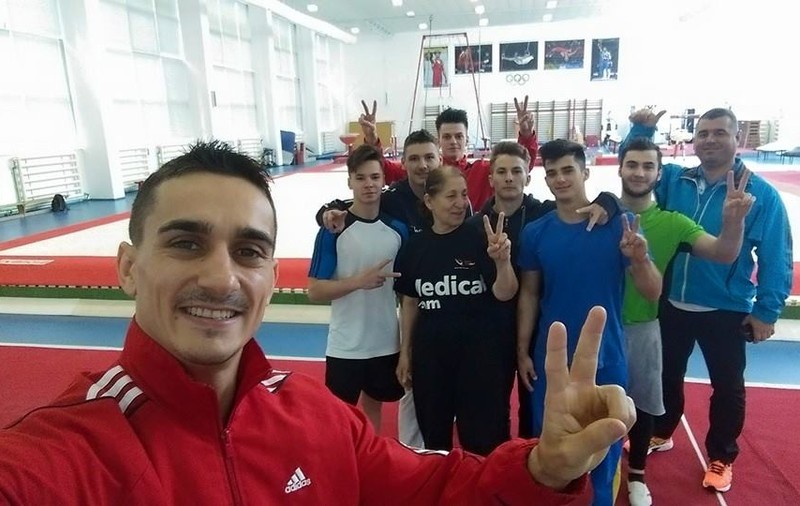 Marian Drăgulescu își va încuraja colegii din fața televizorului. Uite ce gest a făcut cunoscutul gimnast!
