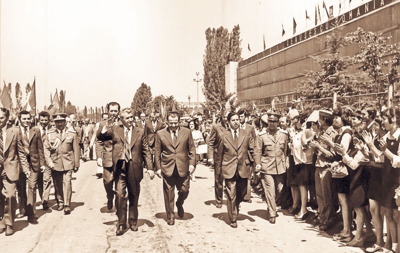 Securitatea, grupare mafiotă la mâna “Nașului” Ceaușescu