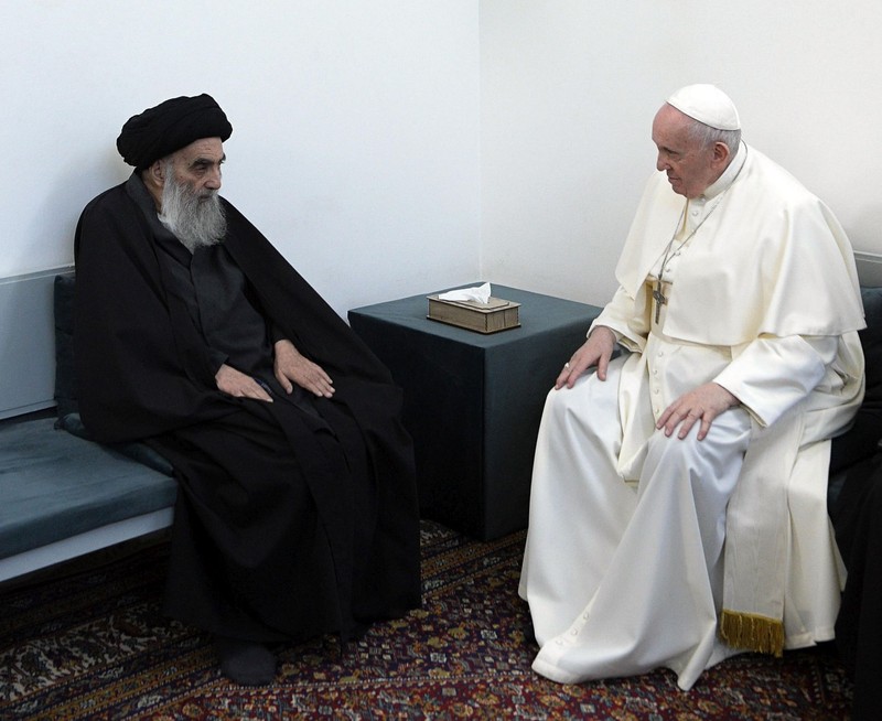 Marele ayatollah șiit Ali al-Sistani, într-o întâlnire cu Papa Francis EPA-EFE/VATICAN