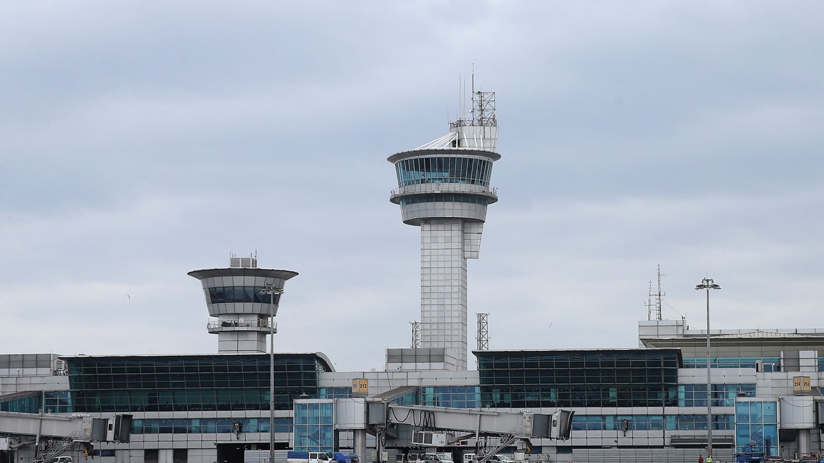 MAE: Atenţionare de călătorie în Turcia. Aeroportul "Atatürk" va fi închis