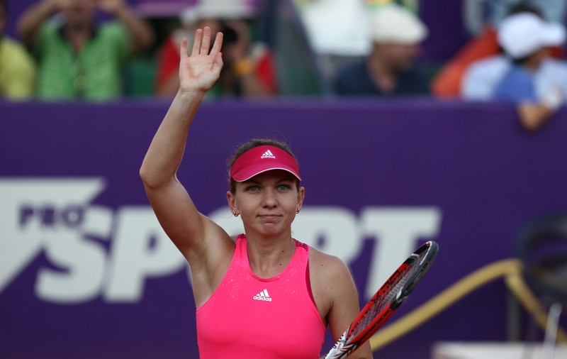 Simona Halep, la o victorie de titlu la București. Finala e cu italianca Vinci