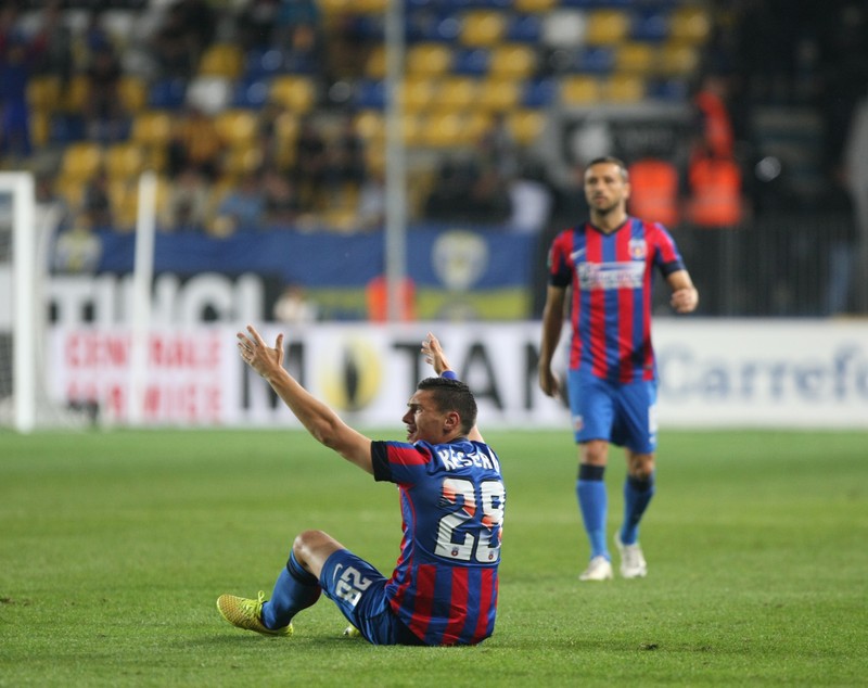 FOTO&VIDEO / Petrolul - Steaua 2-3. Meci senzaţional pe ”Ilie Oană”