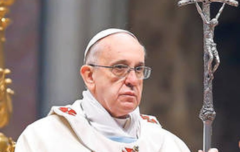 Incredibil la ce nivel s-a ajuns! PAPA APARE ÎN ROLUL LUI SUPERMAN. Vaticanul a făcut deja totul oficial