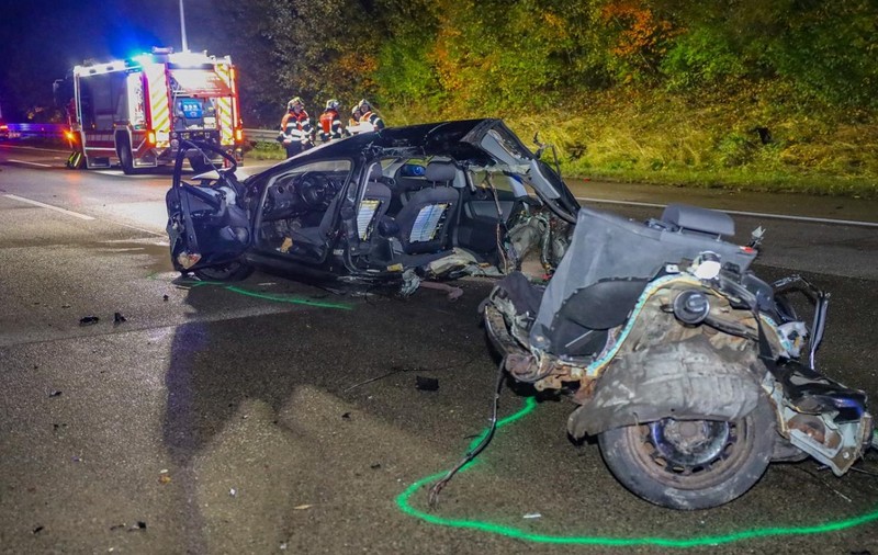 Fotbalist maghiar mort în Austria, după ce a oprit mașina de-a latul autostrăzii, ca să întoarcă, și un TIR l-a lovit în plin