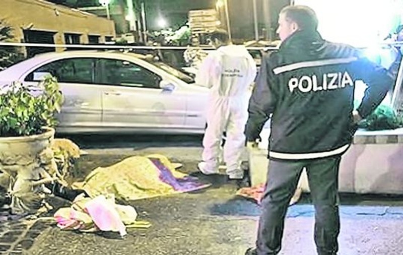 Român înjunghiat de zece ori cu sabia, în Italia