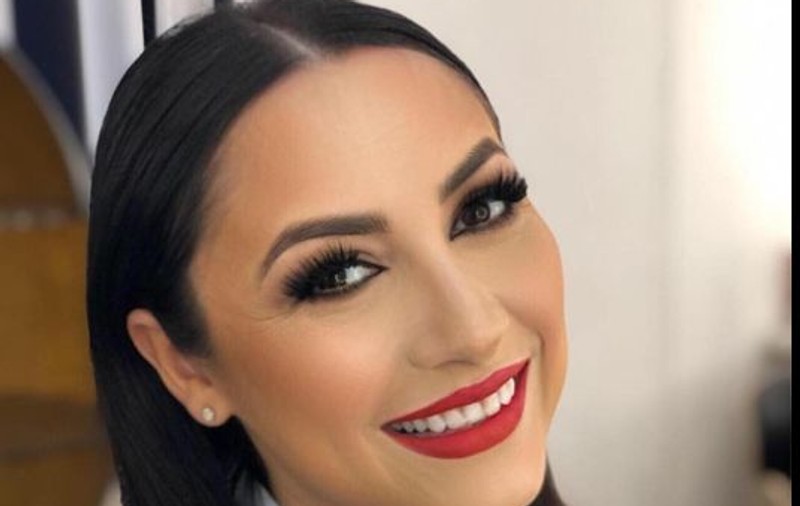 Andra a impresionat-o pe Iulia Albu. Artista, lăudată de fashion-editor