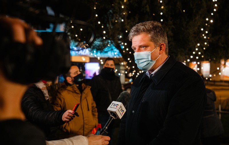 După ce a spus că le va face românilor din Tg. Mureș un colț separat cu lumini de Crăciun, primarul Soós Zoltán le cere scuze. „O exprimare nefericită”