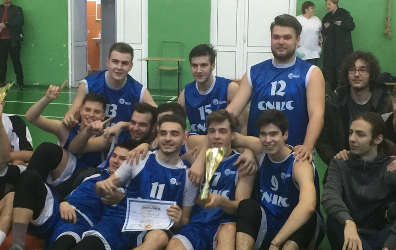 Olimpiada Națională a Sportului Școlar la baschet masculin. LPS Cluj a câștigat competiția de la Sighetu Marmației