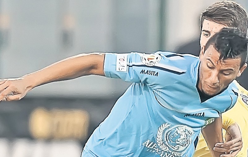Alex dos Santos a câştigat la «Brazilienii au talent»