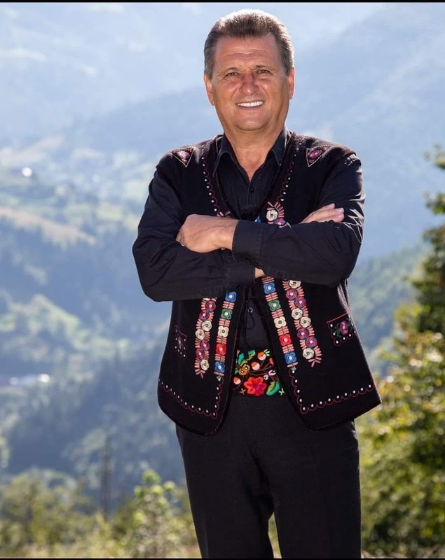 Regula de bază de la care nu se abate niciodată Nea Mărin. Cum se menține în formă la 64 de ani. „Am luat hotărârea”