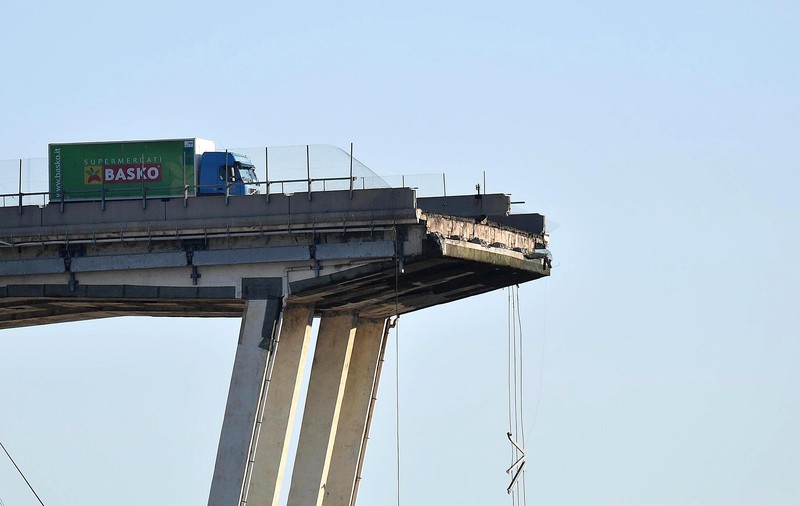 Bulgaria își repară podurile rutiere, după tragedia de la Genova. "Totul trebuie renovat şi consolidat"