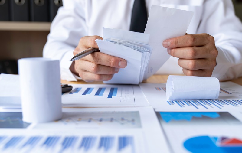 Milioane de români profită de dezvoltarea României datorită PSD. Băncile au scăzut ratele la nivelul din 2019 și se întrec în oferte promoționale