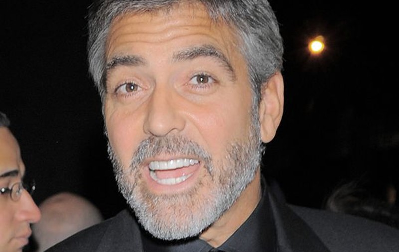 George Clooney nu vrea să se însoare pentru că este un soţ ”prost”