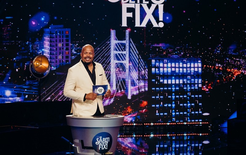 Cabral prezintă „Săriți de pe fix!”, la Pro TV. 8 comedianți din România vor apărea în noua emisiune