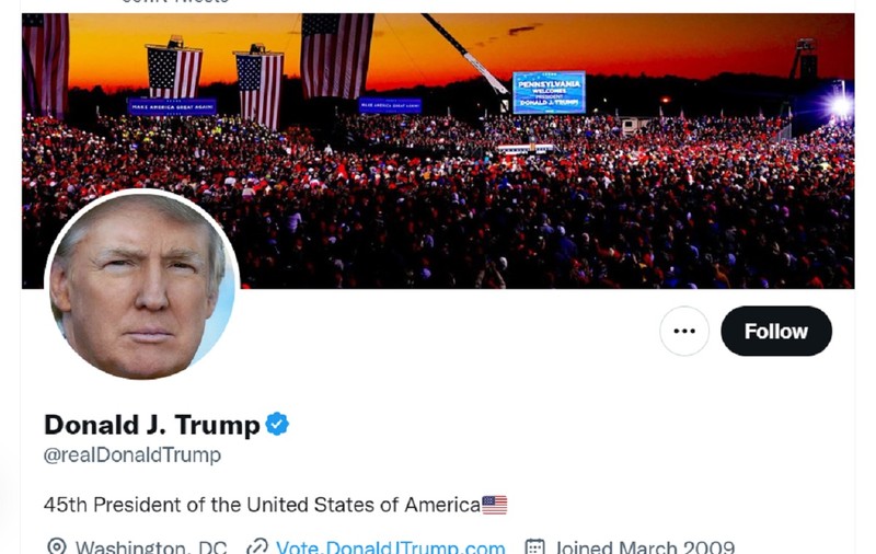 Elon Musk l-a primit înapoi pe Twitter pe Donald Trump. Fostul președinte al SUA a spus însă că nu e interesat să revină