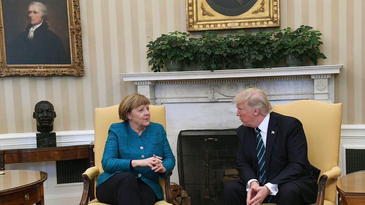 Angela Merkel și Donald Trump în Biroul Oval