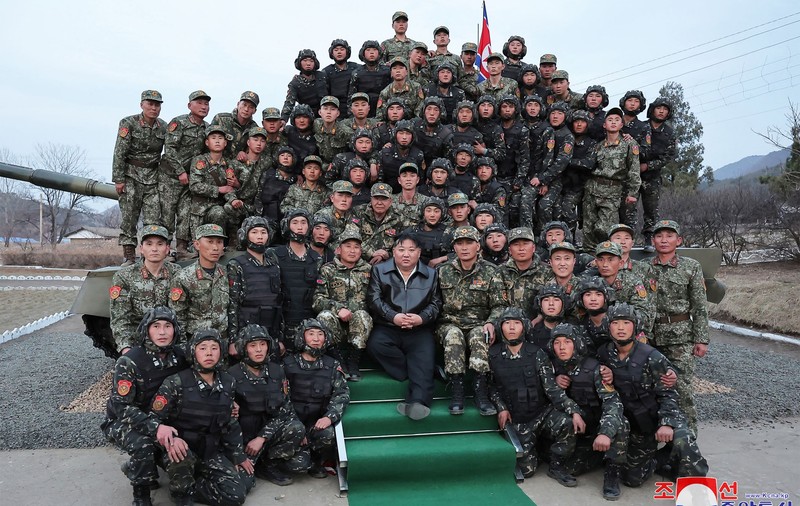 Kim Jong-un a ordonat trimiterea soldaților nord-coreeni „să ajute armata rusă în războiul ei sfânt”