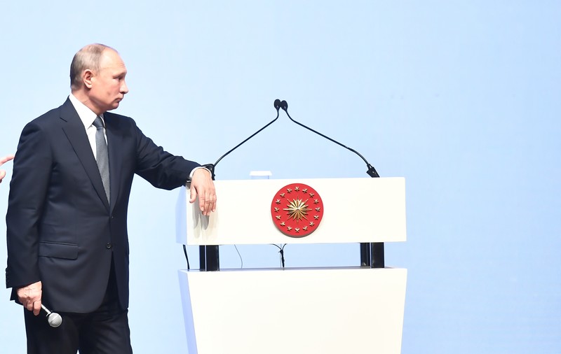 Plata gazelor în ruble, o himeră care nu afectează direct România. Ce spun experții în energie despre ordinul lui Putin