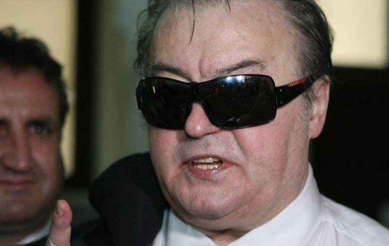 EXCLUSIV | ACEASTĂ VESTE ÎL VA NIMICI PE VADIM TUDOR! Vezi ce i s-a întâmplat fostului lider al PRM!