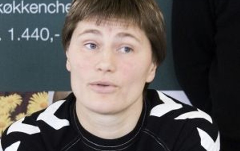 Anja Andersen împlineşte 42 de ani. La mulţi ani!