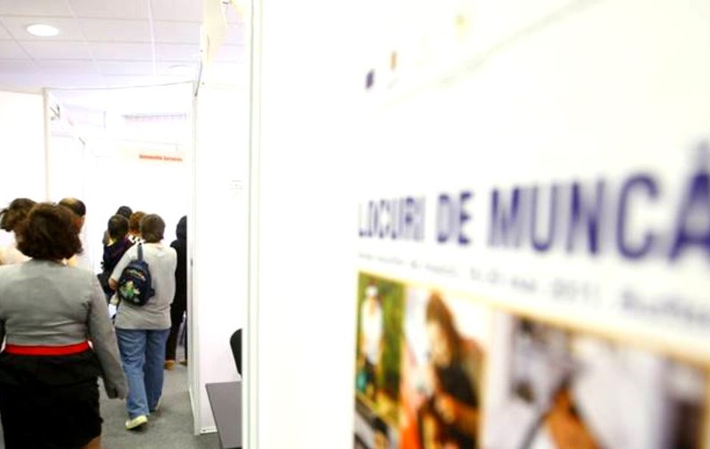 Peste 1.000 de joburi vacante, în Olt. Când și unde are loc bursa locurilor de muncă din acest județ