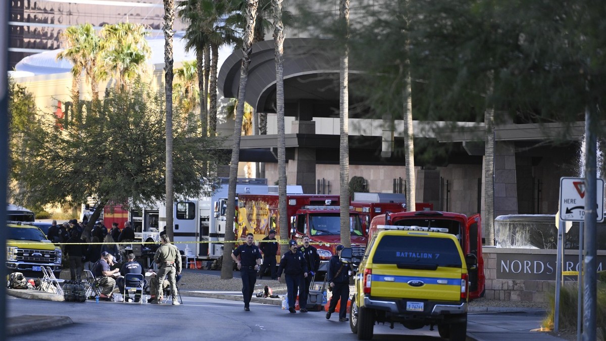 Polițiști mobilizați la locul exploziei din Las Vegas Foto: Profimedia