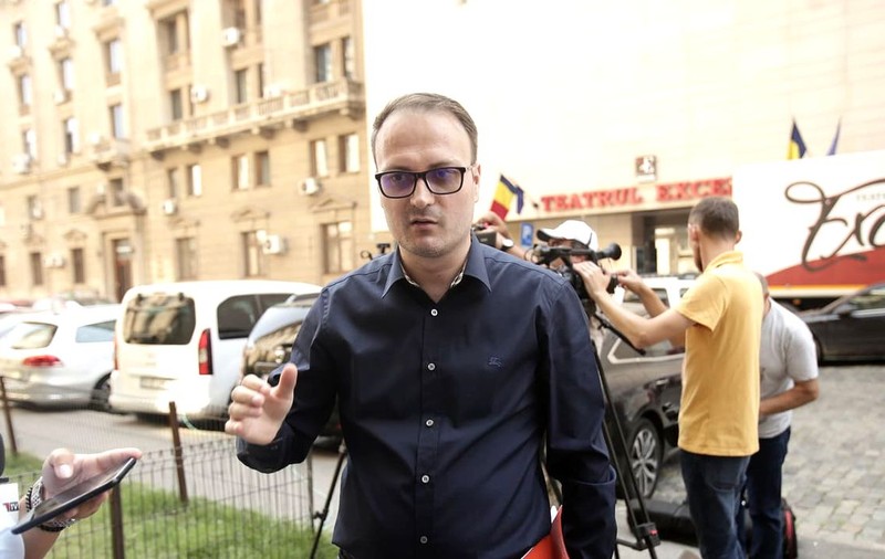 După ce Libertatea a publicat informații despre contractele lui Cumpănașu, Ministerul Dezvoltării spune că și el a găsit aspecte penale: o angajată susține că asociația lui Cumpănașu i-a falsificat semnătura!