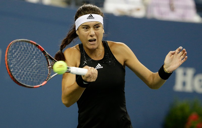 Sorana Cîrstea a câştigat sfertul de finală "românesc" din Franţa