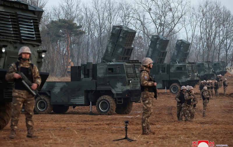 Soldații nord-coreeni mor de foame pe frontul din Kursk și un general rus a fost trimis să le împartă rațiile de rezervă ale trupelor Kremlinului