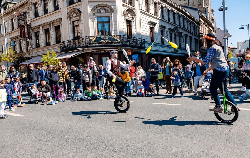 Programul „Străzi deschise”, din nou pe Calea Victoriei, începând din 6 aprilie. Anunțul făcut de Nicușor Dan
