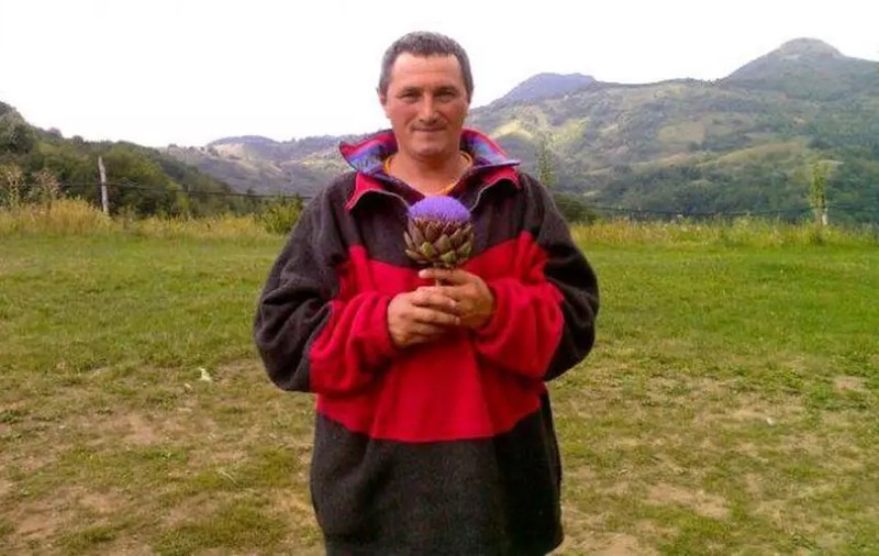 Adi de la Brad, liderul sectei „Copiii Soarelui”, internat în stare gravă la Deva
