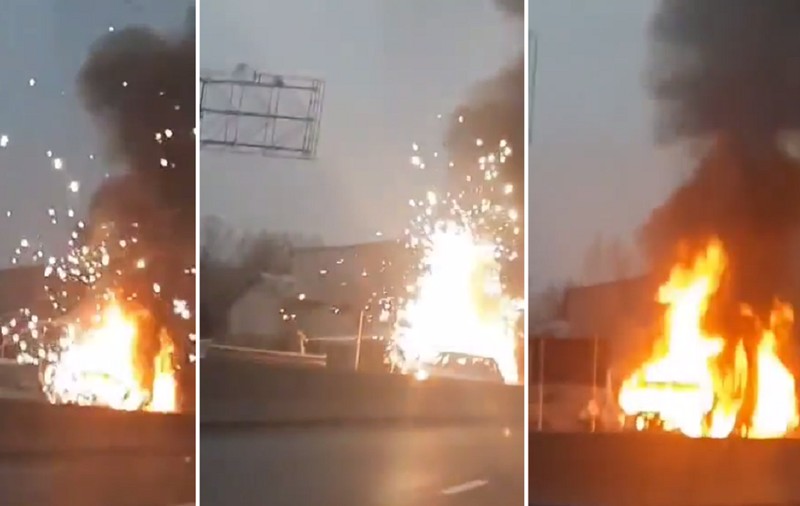 O autoutilitară a ars ca o torță pe DN 1B, la Bucov. VIDEO