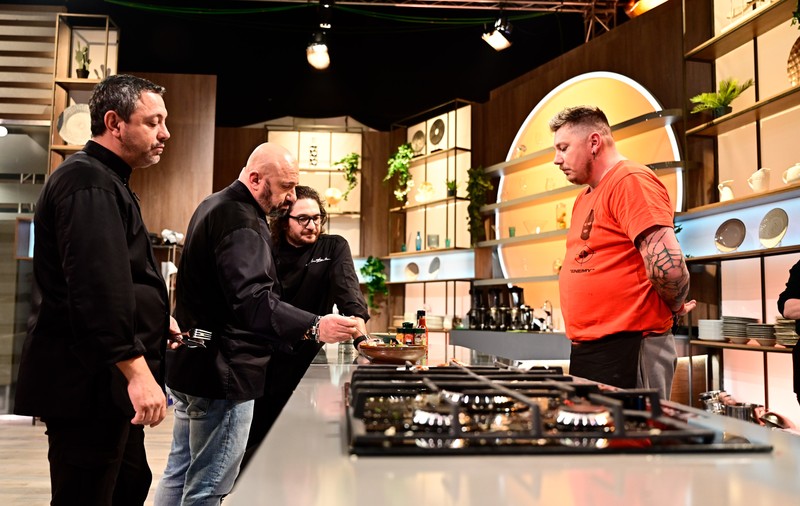 Nosfe și soția lui, Mădălina Crețan, au participat la "Chefi la cuțite" sezonul 10. Imaginile vor fi difuzate în această seară, la o zi de la moartea artistului