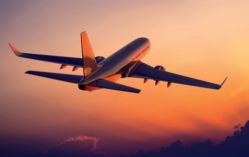 Un avion de pasageri a aterizat de urgenţă în Rusia