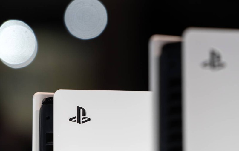 Lovitură pentru gamerii de pe PlayStation: Sony ucide discurile fizice și lasă jocurile cu „dată de expirare”