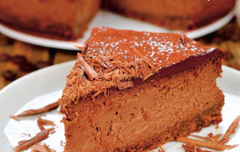 IATĂ O REȚETĂ DELICIOASĂ DE CHEESCAKE cu CIOCOLATĂ