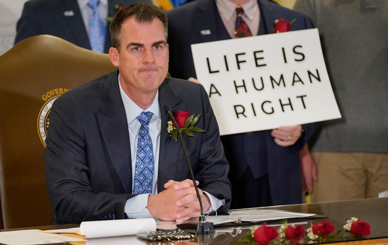 Statul Oklahoma a adoptat o lege care interzice aproape toate avorturile, cea mai dură decizie de acest fel din SUA
